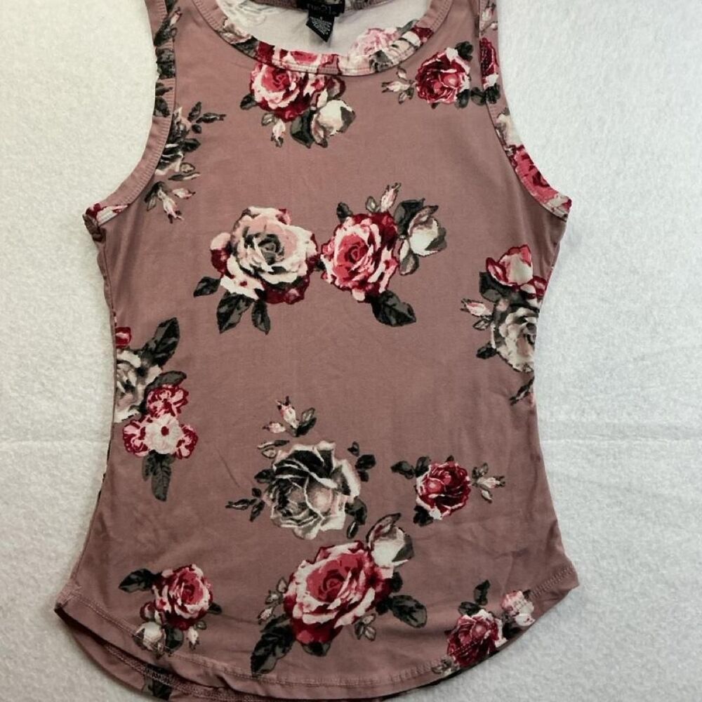 Rue-21 Women's multi Vest